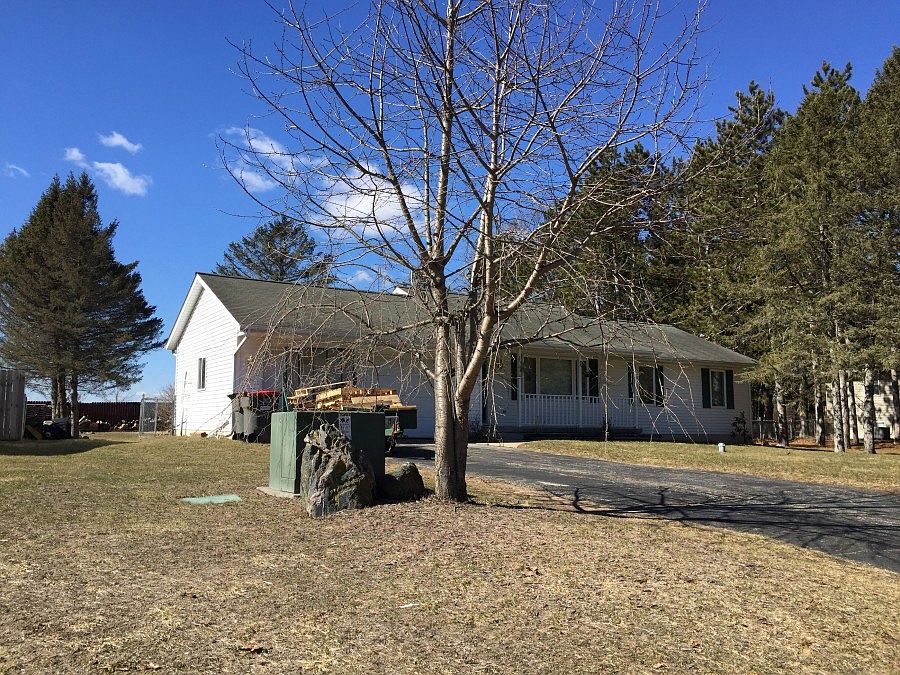 2nd image of 619 Forstrom Dr SE