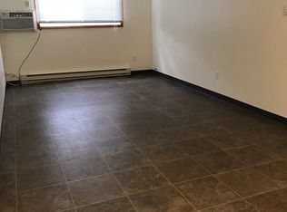 1316 Division St E APT 2, Faribault, MN 55021