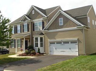 375 Meadow Ln, Telford, PA 18969