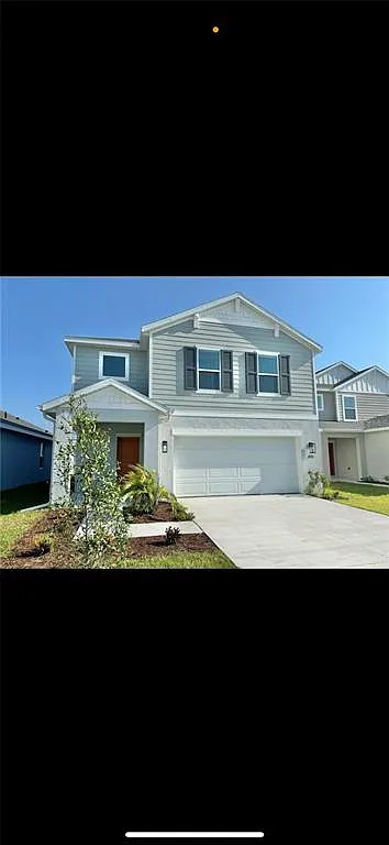 4 bed, 2.5 bath, 2252 sqft, $2,900 — Photo 2