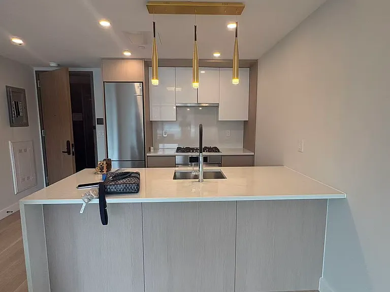 3820 Parsons Blvd #4 — Photo 1