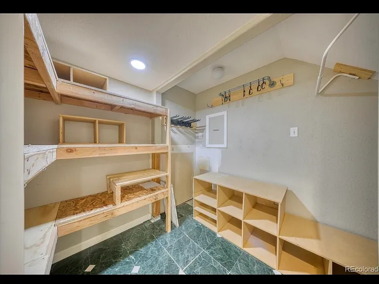 3204 N Zuni St — Photo 10