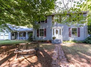 2 White Pine Dr, Georgetown, MA 01833