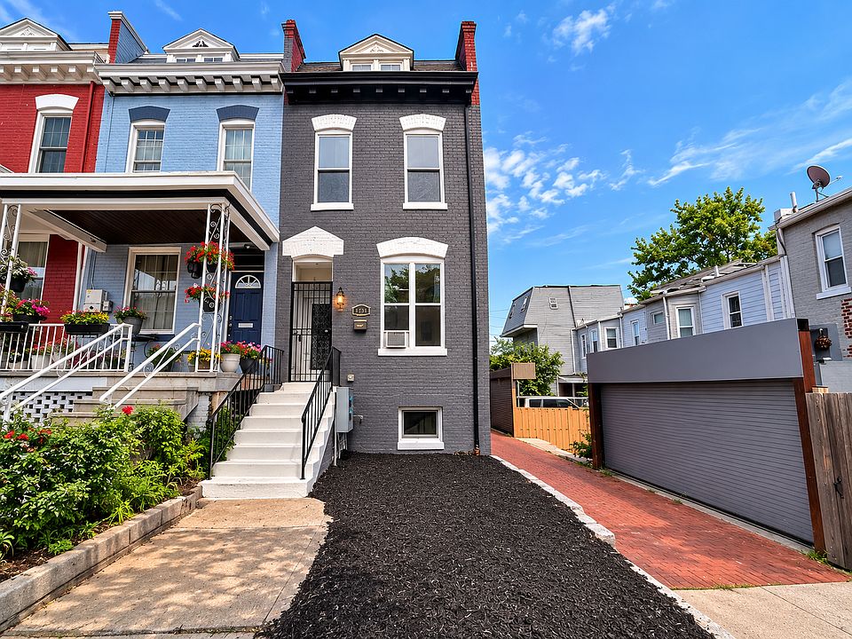 1st image of 3111 Warder St NW