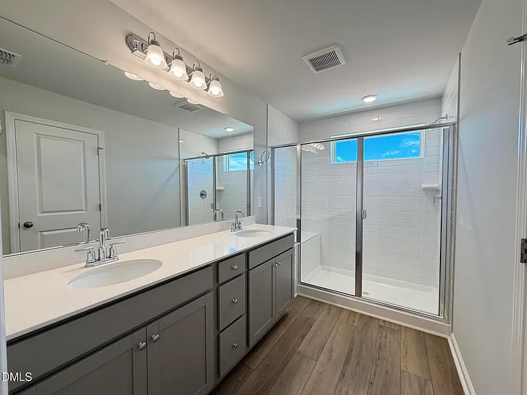 913 Fearless Rd — Photo 11