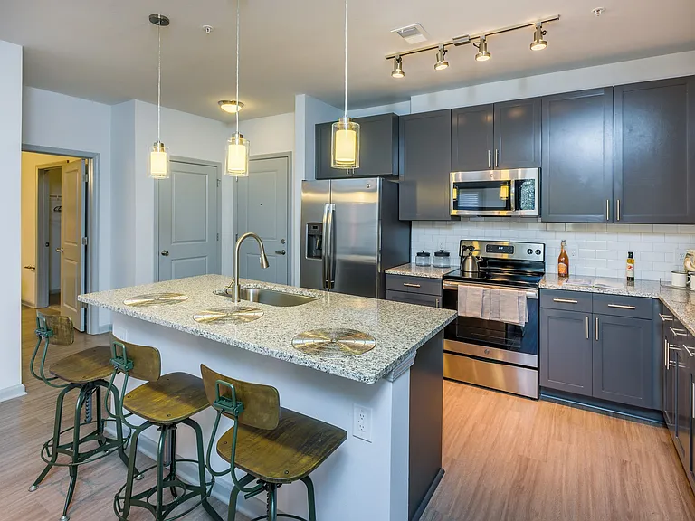 IMT Ballantyne — Photo 4
