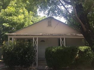 1807 W Ridgewood Ct, San Antonio, TX 78201