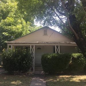 1807 W Ridgewood Ct, San Antonio, TX, 78201