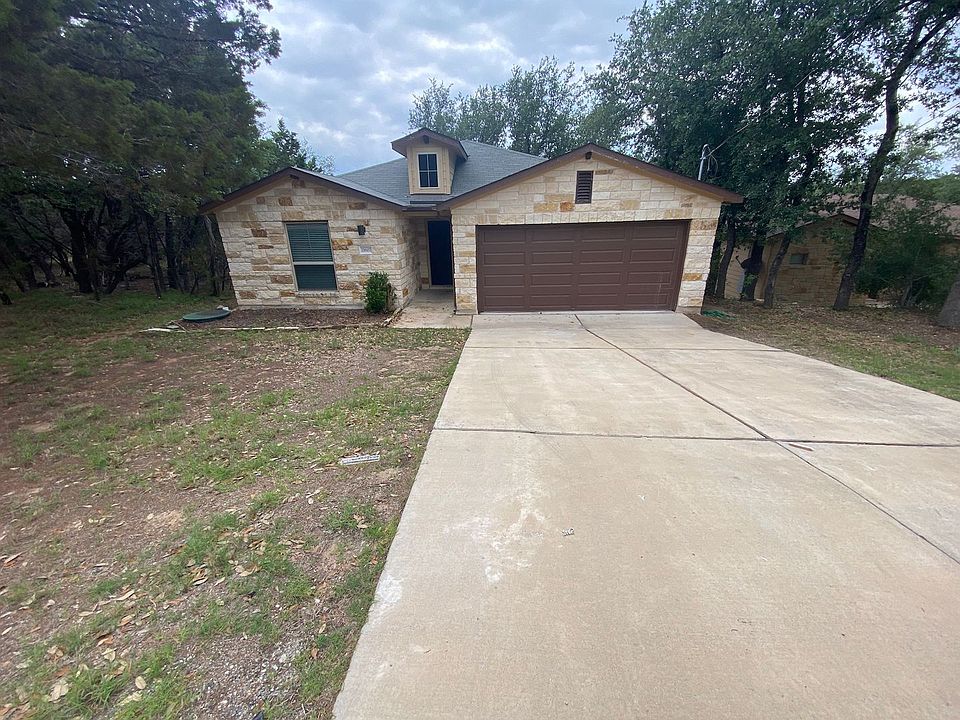 1st image of 21607 Surrey Ln