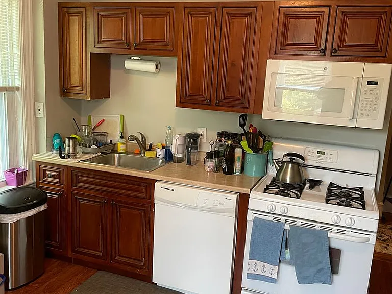 75 Bigelow St #2 — Photo 13