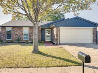 7321 Whitewood Dr, Fort Worth, TX 76137