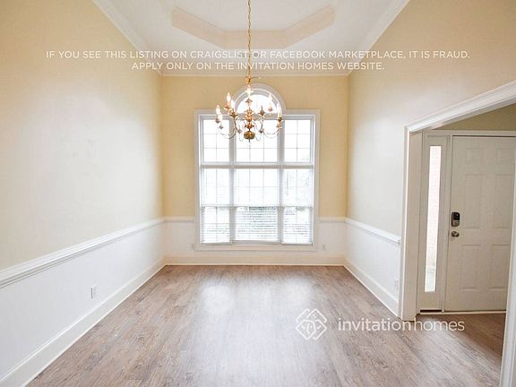 3rd image of 2380 Thornberry Dr