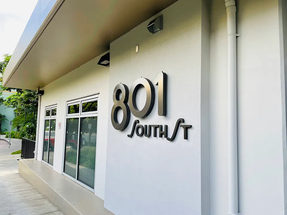 801 South St #3404