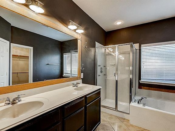 4th image of 15717 Landing Creek Ln
