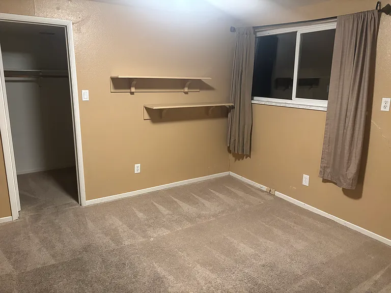 1100 Wyoming Ave — Photo 5