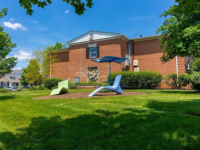 Heritage Apartments — Photo 10