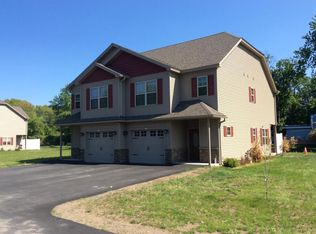 10 King Fox Way APT A, Hudson Falls, NY 12839