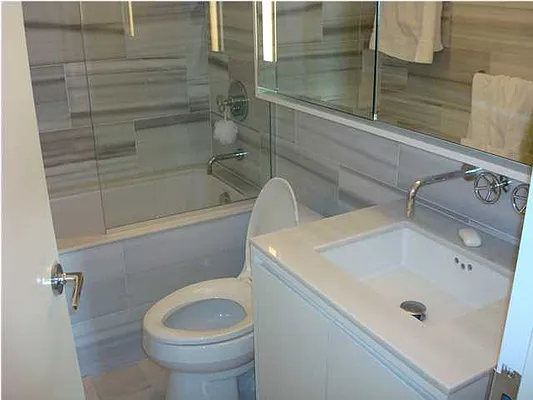 Sold by Realmart Realty LLC | media 4