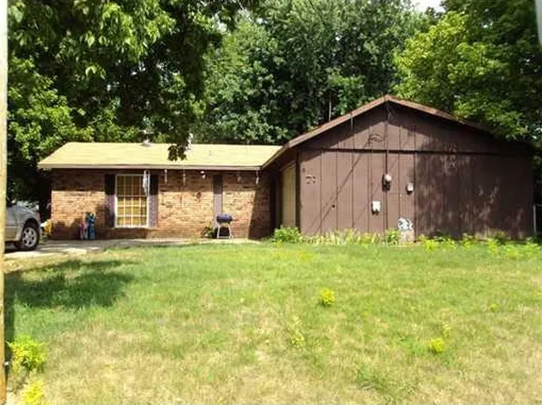 72 Bois D Arc St, Farmington, AR 72730