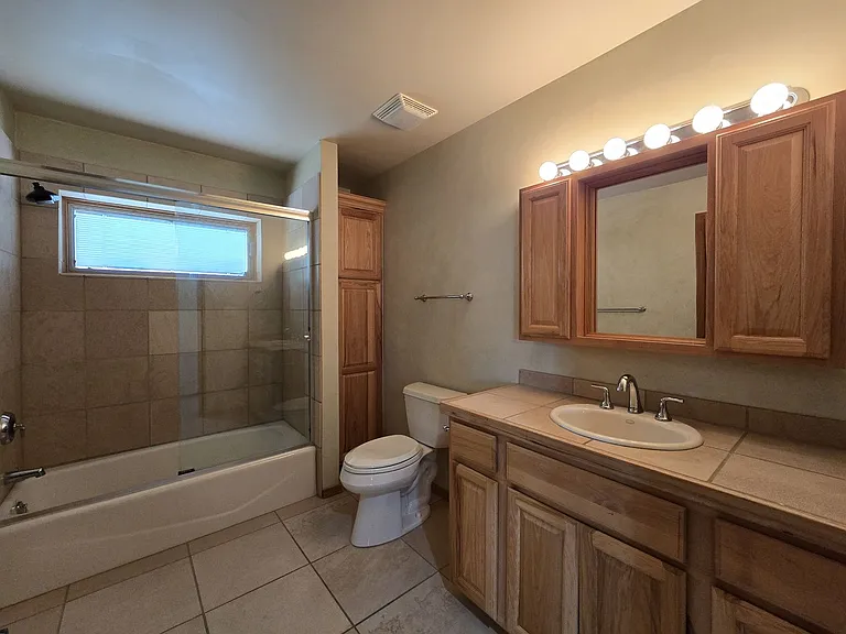 4 Alma Ct — Photo 22