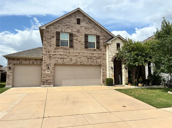 1909 Drover Creek Rd, Aubrey, TX 76227