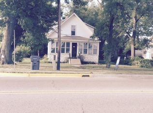 412 W Main St, Hartford, MI 49057
