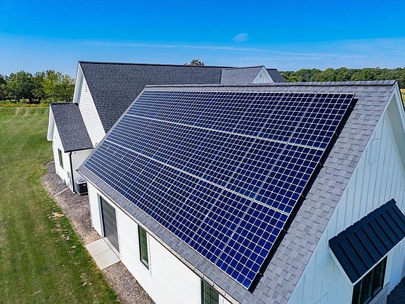 4th image of 2231 Wooded Ridge Trail