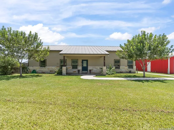 351 county road 327, George West, TX 78022