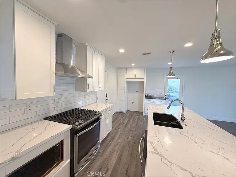 5111 New Mexico Ln — Photo 2