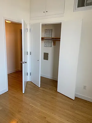 Rented by Carnegie Management Inc | media 5