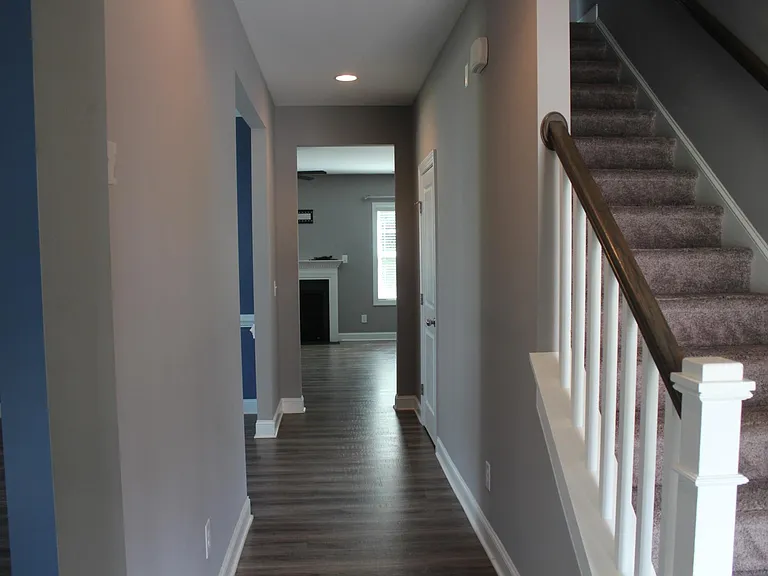 8612 Malahar Ln — Photo 17