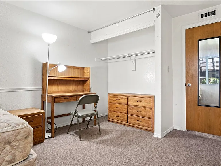 724 W 1720 N #301 — Photo 11