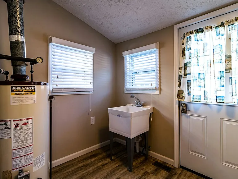 316 Ferguson Ct — Photo 21