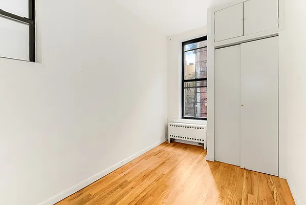 Rented by Douglas Elliman | media 6