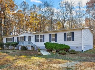 4271 Three Bridge Rd, Powhatan, VA 23139