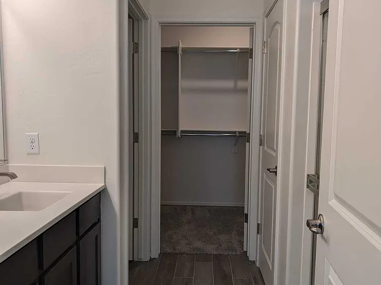 2195 W Desert Topaz Way — Photo 11