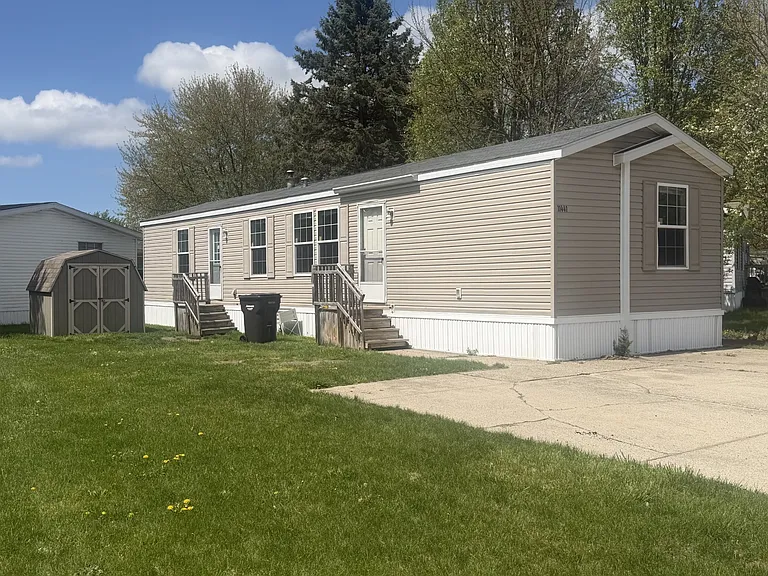 Allendale Meadows — Photo 13