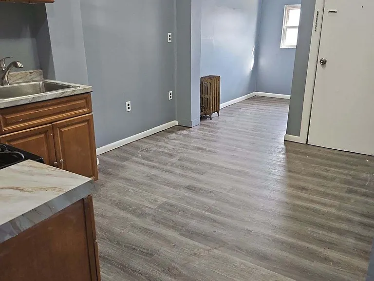 245 Mount Prospect Ave #1 — Photo 14
