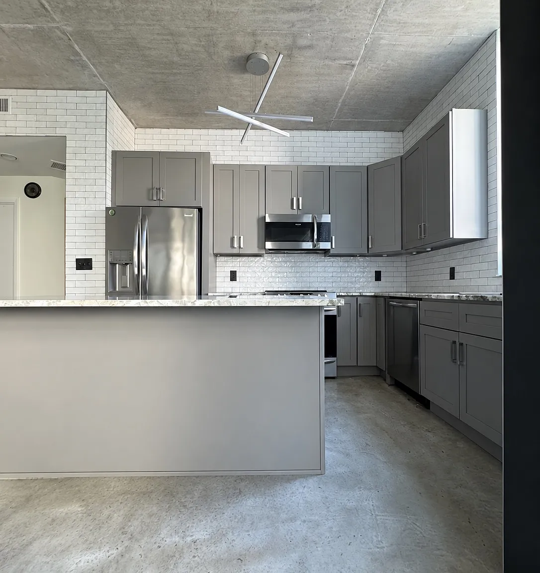 2 bed, 1056 sqft, $3,750 — Photo 2