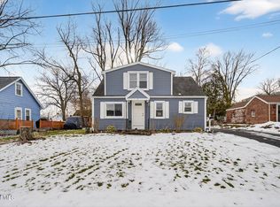 8 Hudson Ave W, Rensselaer, NY 12144