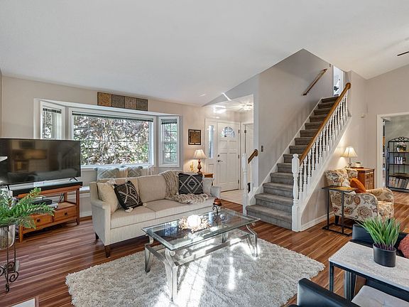 5th image of 4818 E 50th Ave