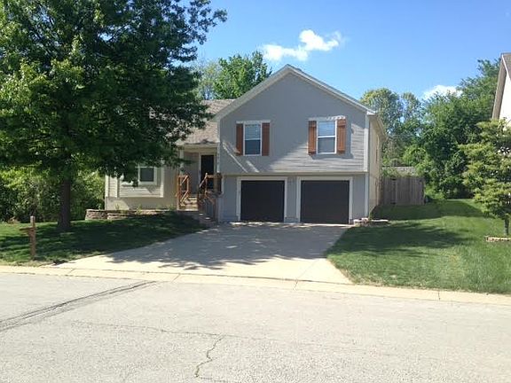 2nd image of 2413 NW Richard Dr