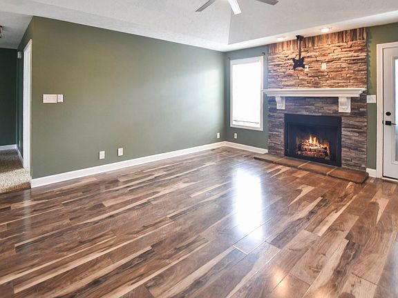 3rd image of 3710 Suiter Rd