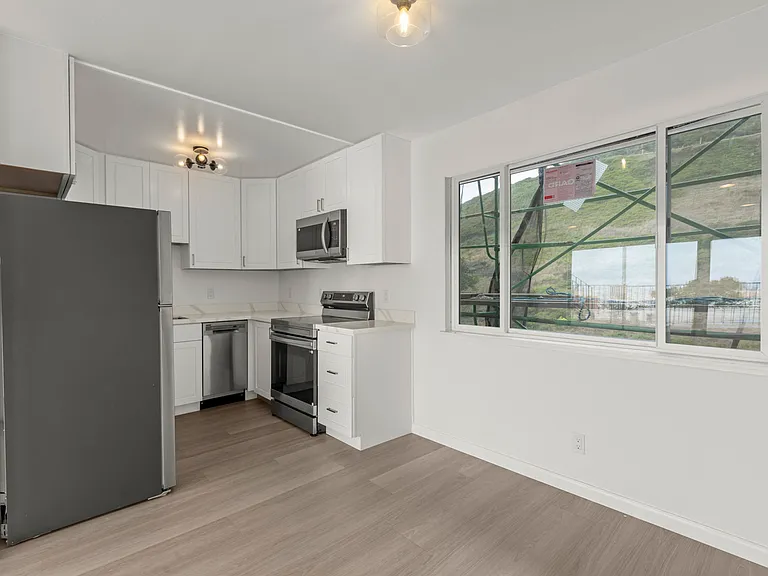 70 Crestline Dr #11 — Photo 19