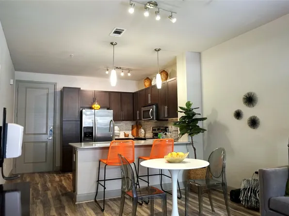 3788 Richmond Ave, Houston, TX