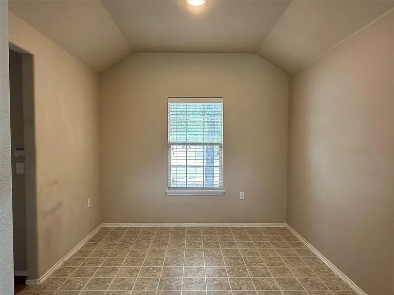 7521 Cedar Edge Dr — Photo 7