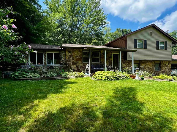 4005 Texas Pike, Spencer, IN 47460