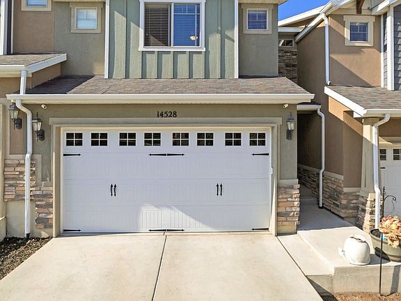 5th image of 14528 S Edgemere Dr