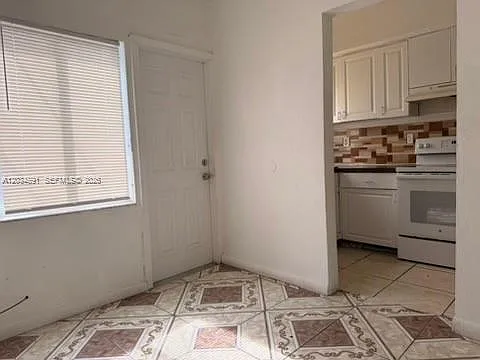 8447 NW 4th Ave #8447 — Photo 7