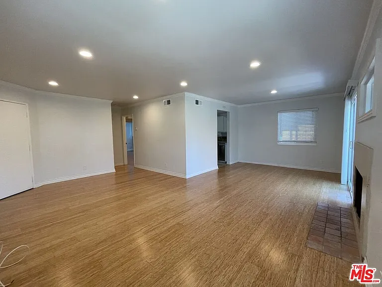 23 Buccaneer St — Photo 3